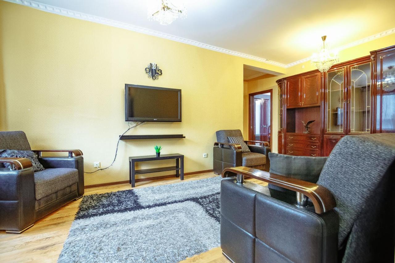 Two Bedroom Apartment On Syganak Street 64-1 アスターナ エクステリア 写真