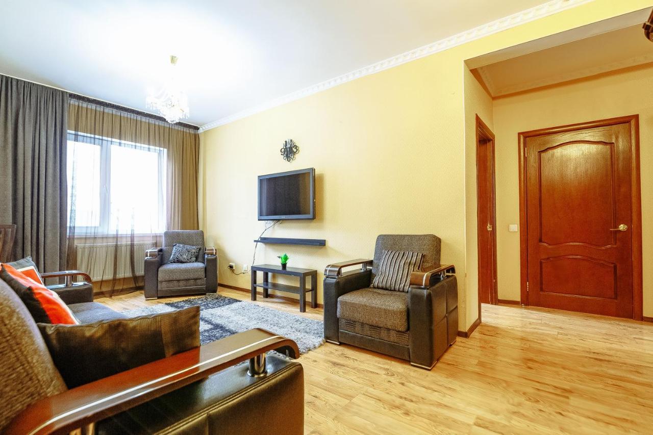 Two Bedroom Apartment On Syganak Street 64-1 アスターナ エクステリア 写真